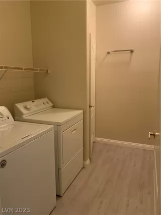 Photo #5: 2471599 Listing 