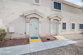 Photo #1: 2471692 Listing