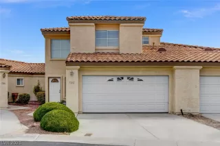 Photo #2: 2471734 Listing 