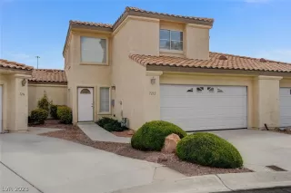 Photo #3: 2471734 Listing 