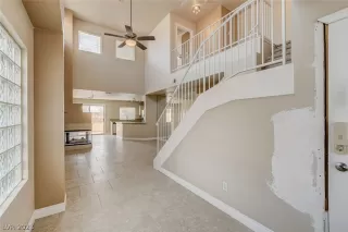 Photo #5: 2471734 Listing 