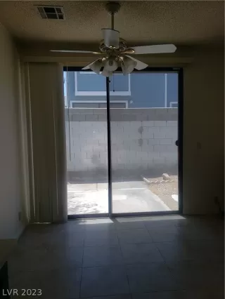 Photo #2: 2471908 Listing 