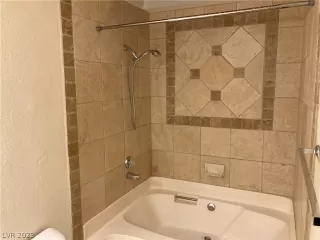 Photo #3: 2471914 Listing 