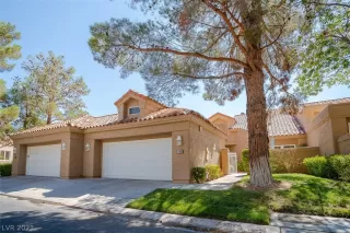 Photo #1: 2471995 Listing 