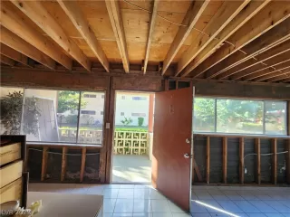 Photo #1: 2472027 Listing 