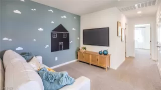 Photo #6: 2472074 Listing