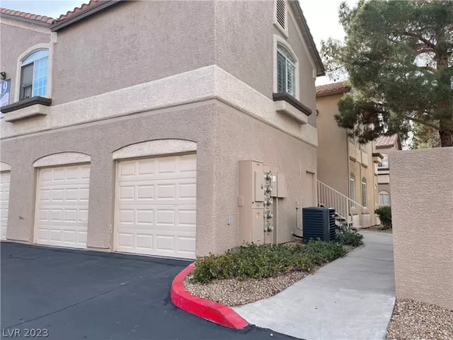 MLS: 2472160 Condo For Sale