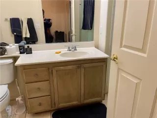 Photo #6: 2472160 Listing