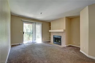 Photo #5: 2472173 Listing 