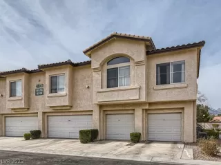 Photo #1: 2472190 Listing 