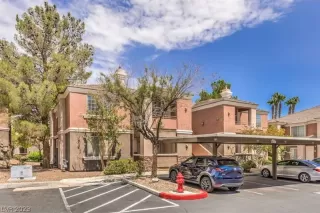 Photo #3: 2472245 Listing 