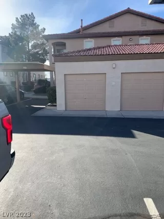 Photo #1: 2472279 Listing