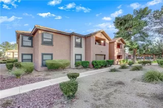 Photo #1: 2472426 Listing 