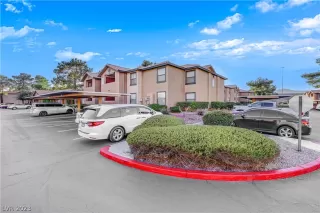 Photo #4: 2472426 Listing 