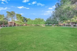 Photo #5: 2472426 Listing 