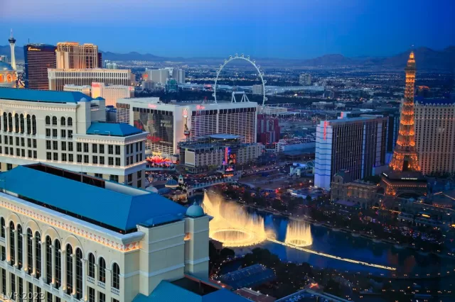 MLS: 2472434 Condo For Sale