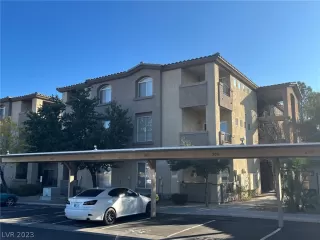 Photo #2: 2472443 Listing 