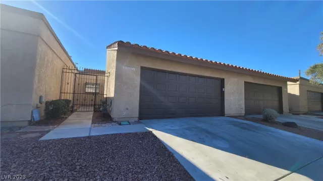 MLS: 2472468 Condo For Sale