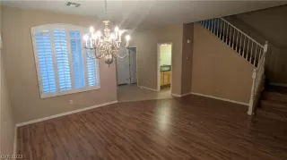 Photo #6: 2472473 Listing