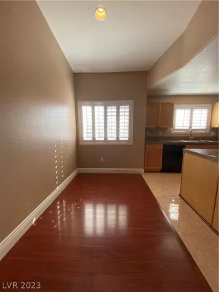 Photo #2: 2472544 Listing 