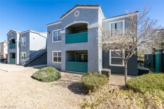 Photo #2: 2472646 Listing