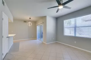 Photo #4: 2472646 Listing