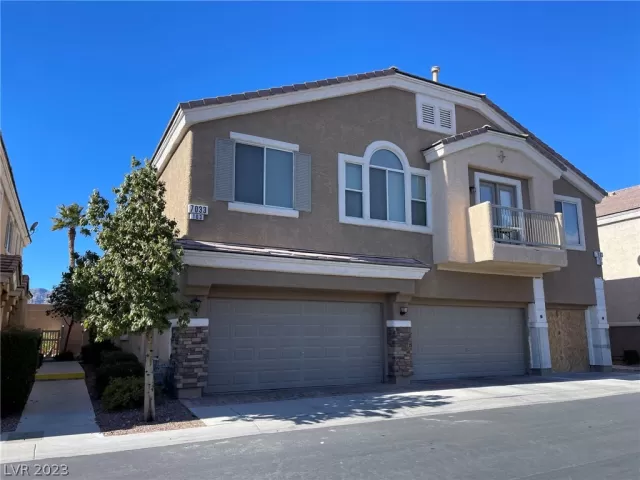 MLS: 2472697 Condo For Sale