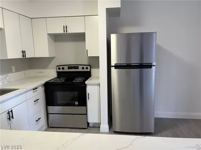 MLS: 2472716 Condo For Sale