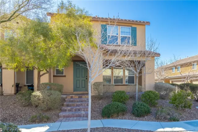 MLS: 2472745 Condo For Sale