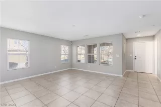 Photo #6: 2472745 Listing 