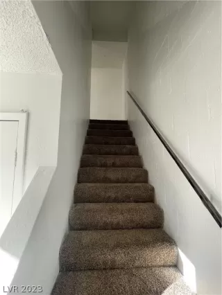 Photo #2: 2472756 Listing