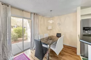 Photo #4: 2472759 Listing 