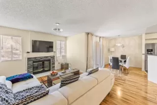 Photo #5: 2472759 Listing 