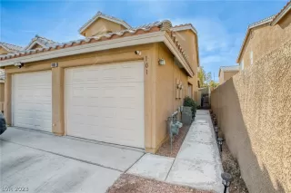 Photo #1: 2472768 Listing 