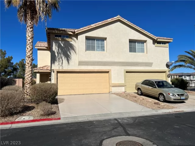 MLS: 2472769 Condo For Sale