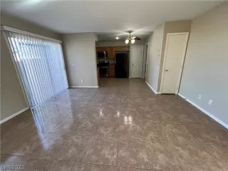 Photo #4: 2472769 Listing 