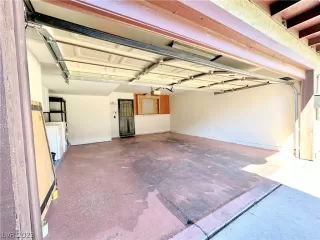 Photo #4: 2472779 Listing 