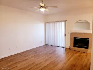 Photo #5: 2472792 Listing 