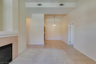 Photo #5: 2472795 Listing 