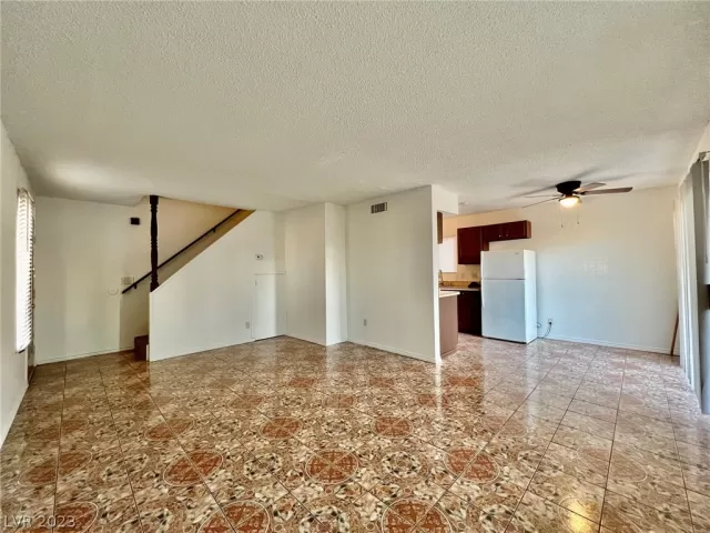 MLS: 2472945 Condo For Sale