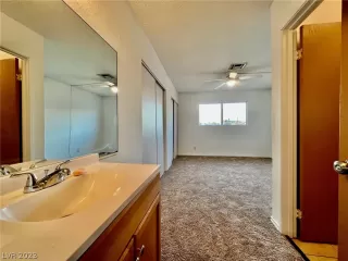 Photo #6: 2472945 Listing 