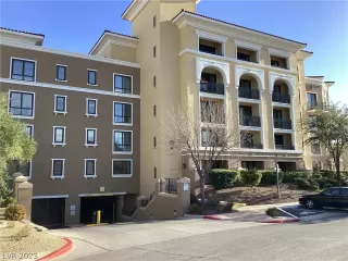 Photo #1: 2472958 Listing 