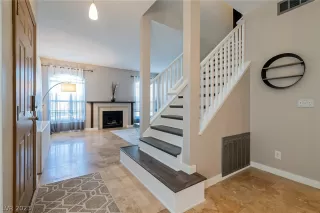 Photo #4: 2473021 Listing 