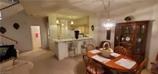 Photo #3: 2473030 Listing