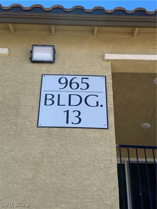 Photo #2: 2473074 Listing 