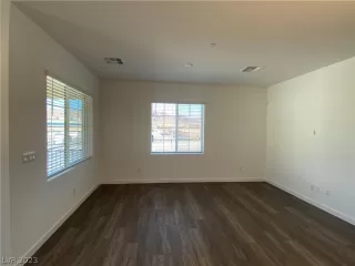 Photo #6: 2473074 Listing 