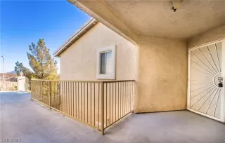 Photo #1: 2473076 Listing