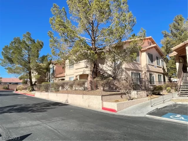 MLS: 2473148 Condo For Sale