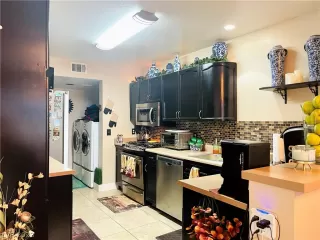 Photo #6: 2473150 Listing 