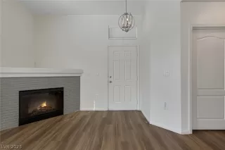 Photo #3: 2473151 Listing 